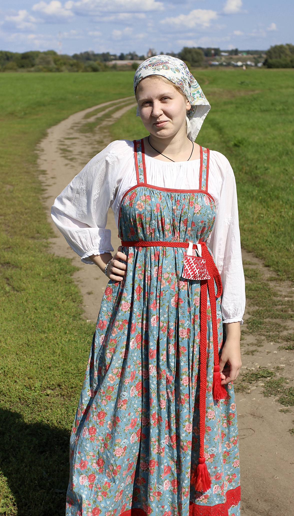 Уральский народный костюм из Сухого Лога