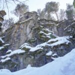 Ваняшкинские притесы и пещеры на реке Ай: легенды, как добраться, останец Королева Достопримечательности Челябинской области: Ваняшкинские притесы и пещеры на реке Ай. Фото: Сергей Аверченко / ВКонтакте