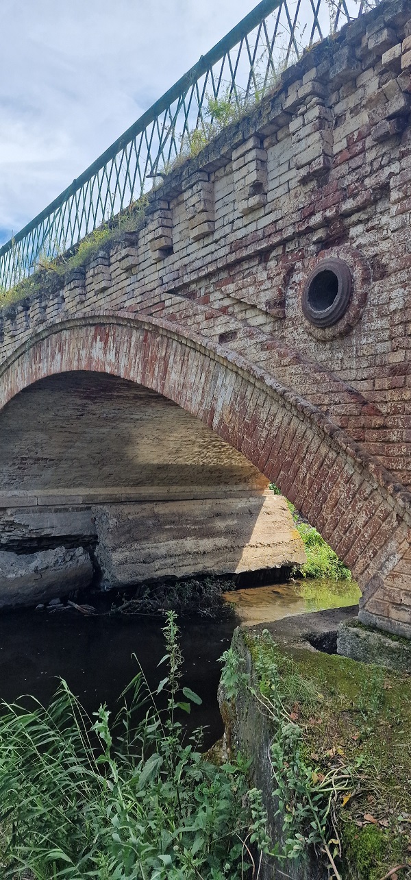 Достопримечательности Верхотора в Башкирии: старинный мост. Фото: Елена Петрова / ВКонтакте