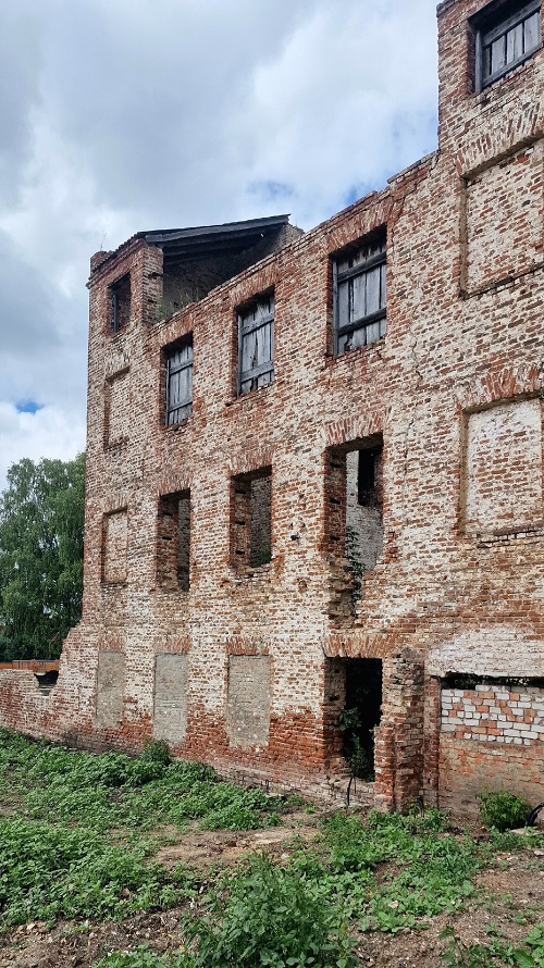 Руины Верхоторского медеплавильного завода. Фото: Елена Петрова / ВКонтакте