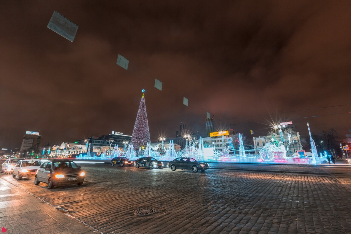 Екатеринбург, Свердловская область, ледовый городок, открытие ледового городка, аномальное потепление, площадь 1905 года