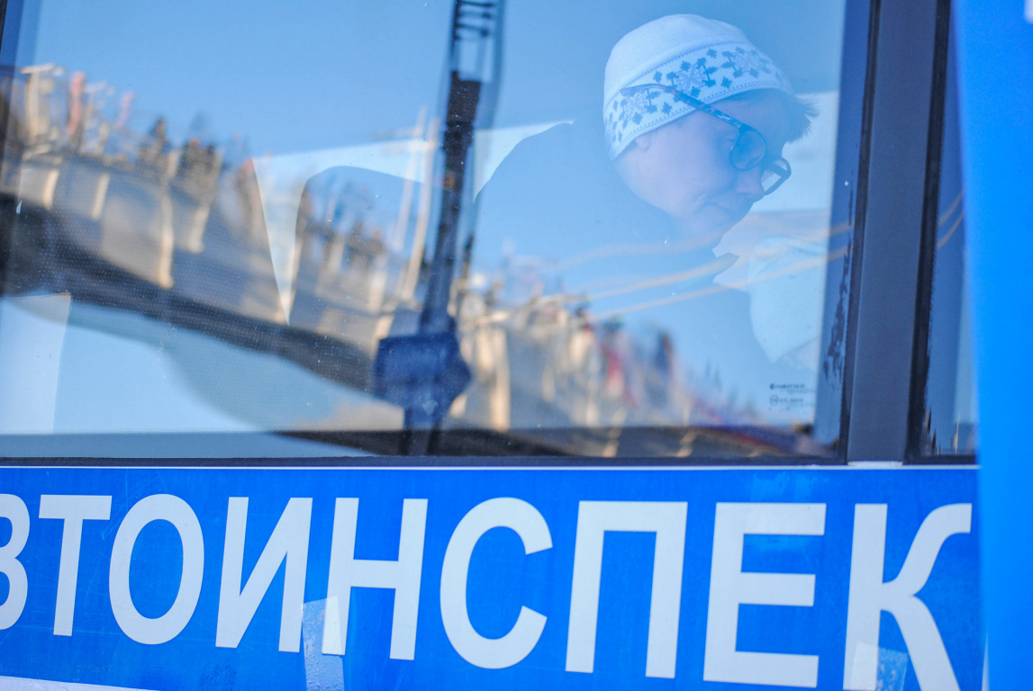 ДПС, ГИБДД, полиция, МЧС, Спецоперация Лед, Тюмень, День защитника отечества, 23 февраля, мероприятия Тюмени, дрифт, гонщики Урала, фоторепортаж, Спецоперация Лед 2020, Тюменская область, река Тура