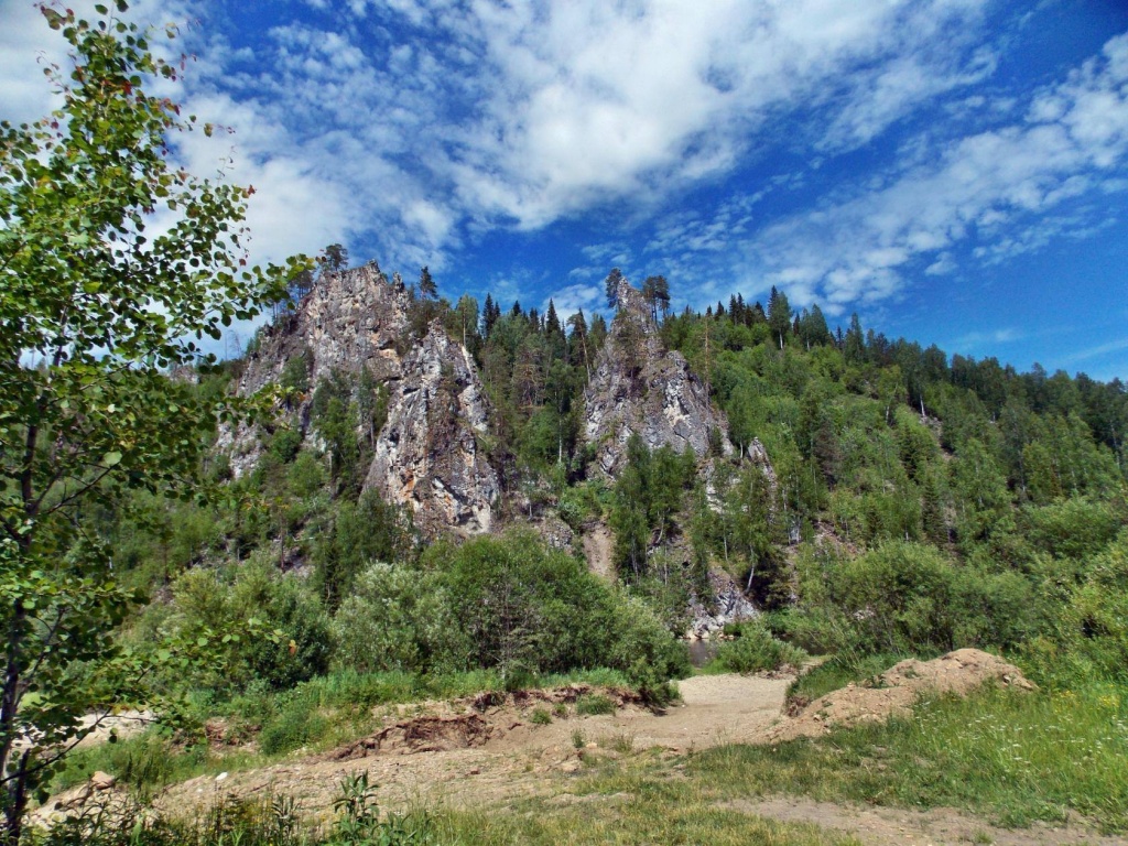 Камень Стрельный на реке Койва. Фото, как добраться.