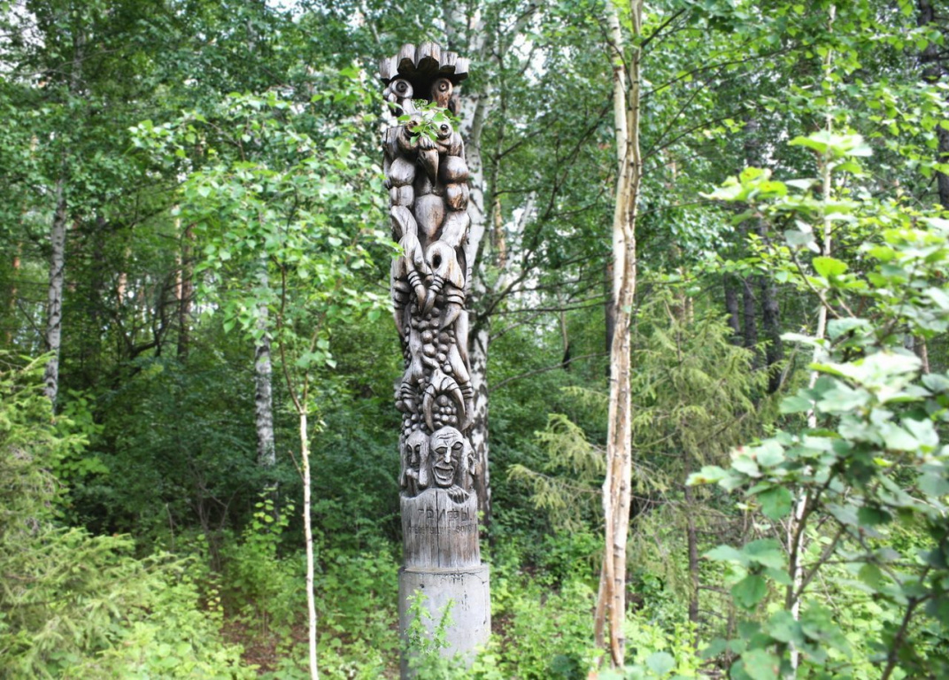деревянные идолы фото