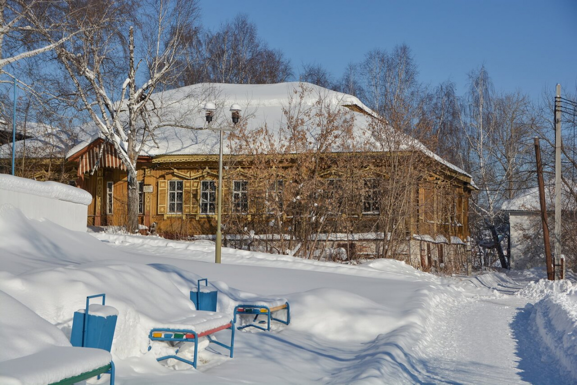 Фото нижние серги свердловской области