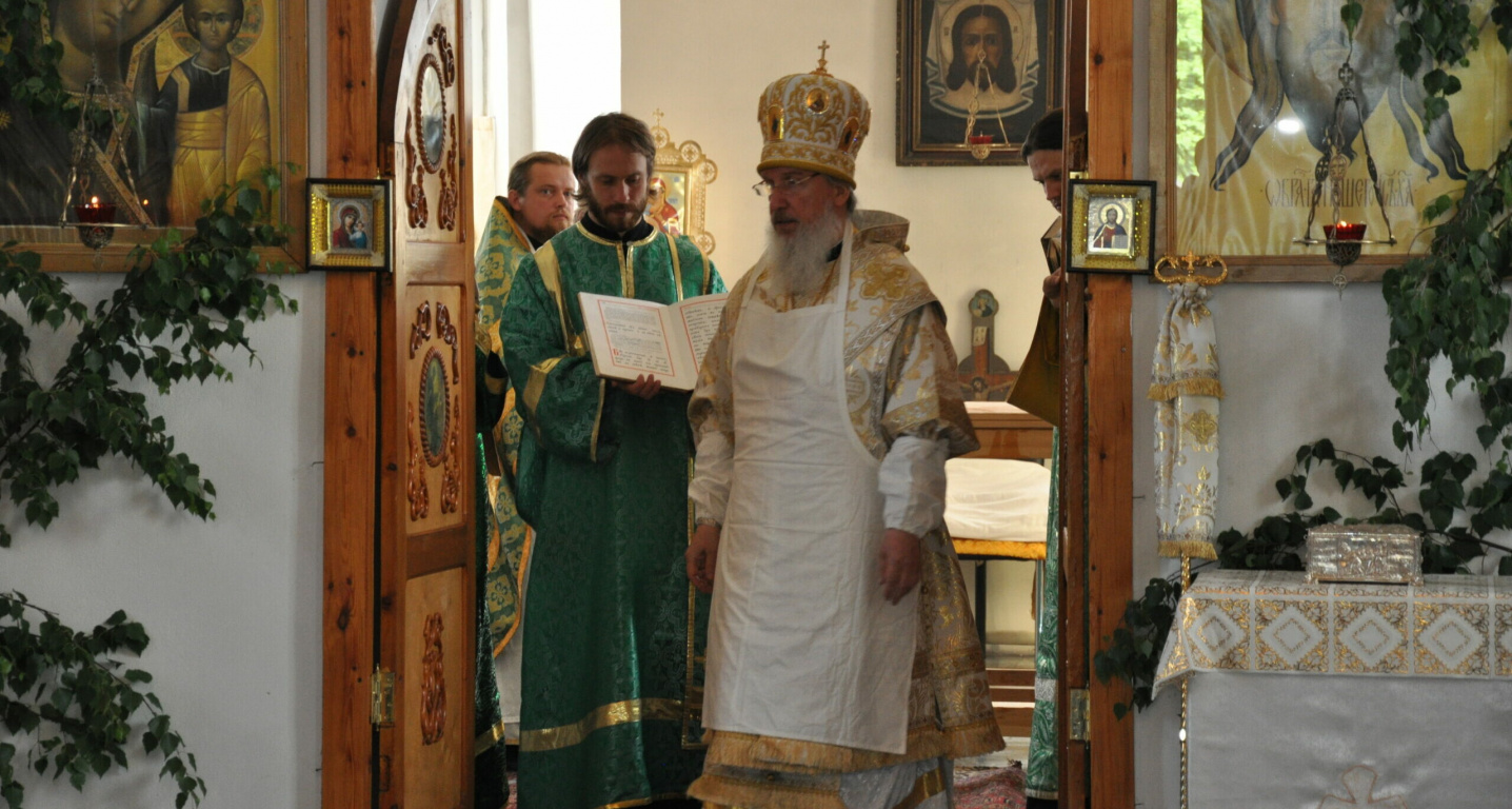 Петропавловский храм, Абатское