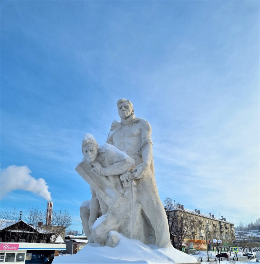 поселок верх нейвинский площадь