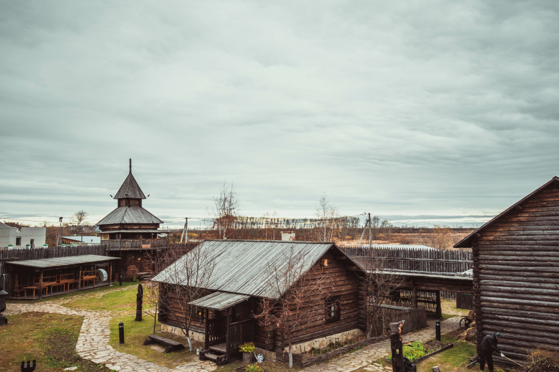 Острог ялуторовск фото