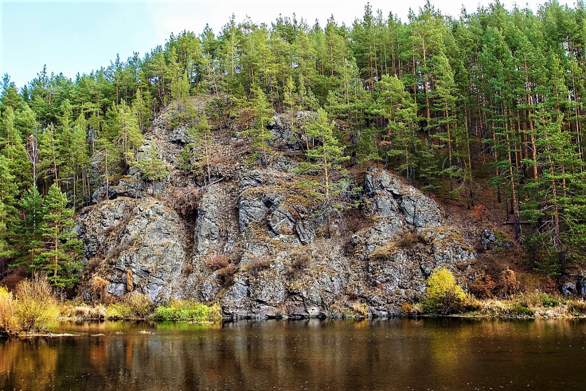 Дивий камень рядом с Сухим Логом