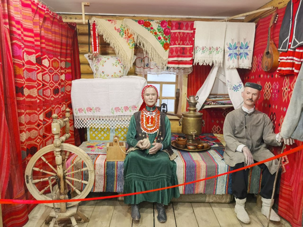 Кашмау — женский головной убор башкирок